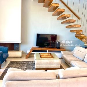 اجاره ویلا استخردار با ساحل اختصاصی در محموداباد