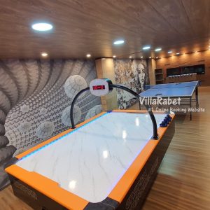 اجاره ویلا استخردار با سرسره آبی در محمودآباد