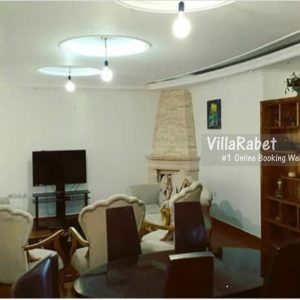 اجاره ویلا استخردار سه خوابه نزدیک به مرکز شهر