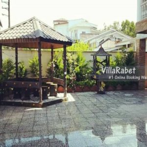 اجاره ویلا استخردار سه خوابه نزدیک به مرکز شهر