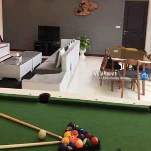 اجاره ویلا دوخوابه ساحلی استخردار چالوس