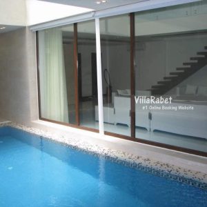 اجاره ویلا دوخوابه ساحلی استخردار چالوس