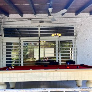 اجاره ویلا سه خوابه استخردار دریاگوشه متل قو