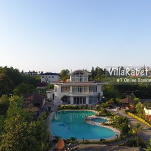 اجاره ویلای استخردار لوکس در نزدیکی نمک آبرود