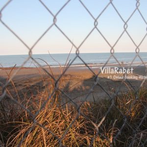 اجاره ویلای ساحلی استخردار با جکوزی کلارآباد