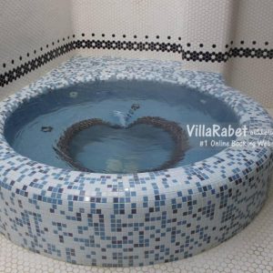 اجاره ویلاى لوکس استخردار ساحلى فایواستار