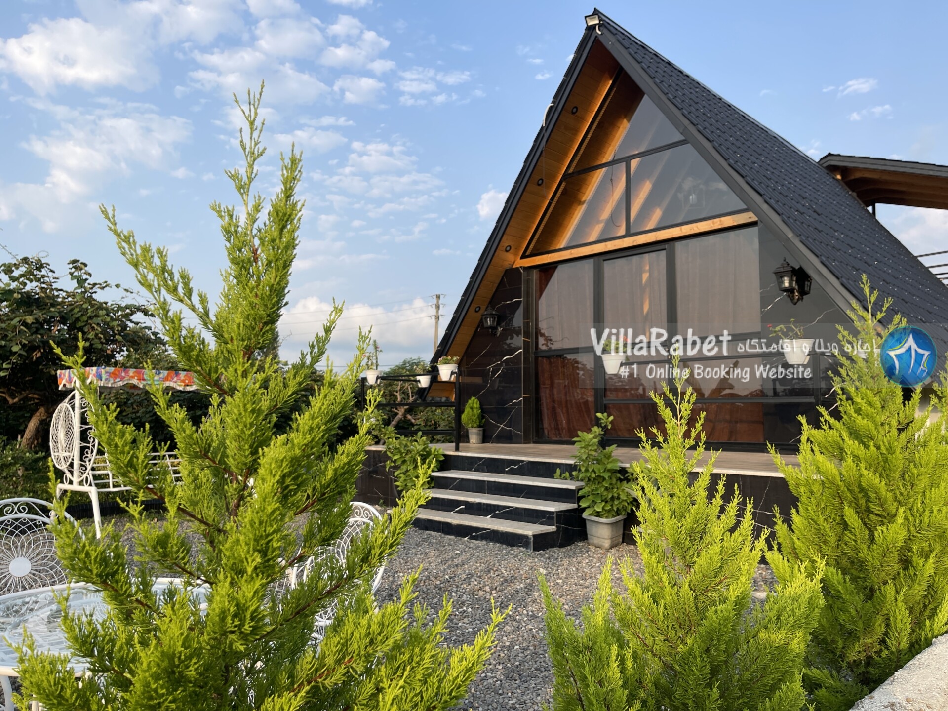 اجاره کلبه سوییسی کیوی ویو کوه و جنگل