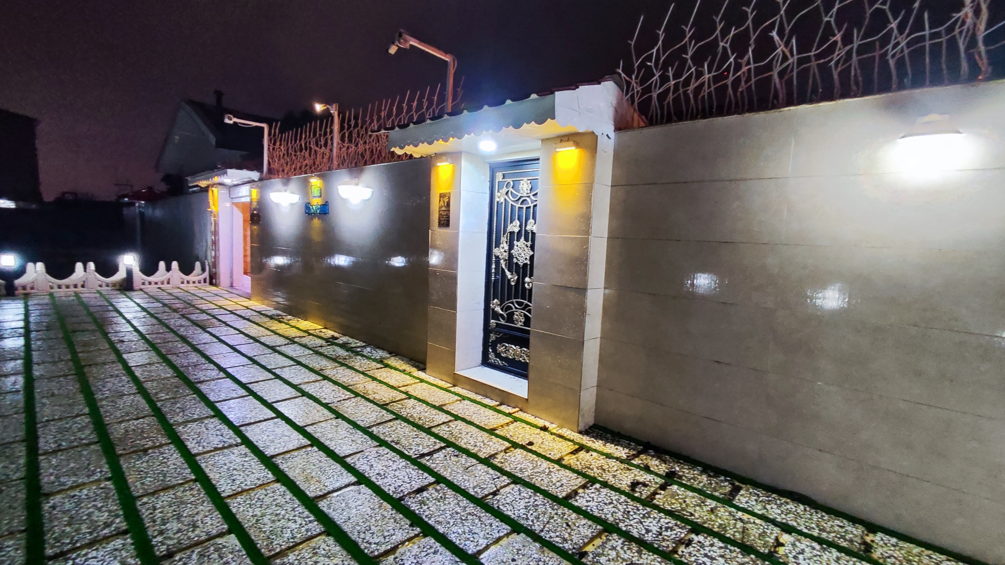 اجاره ویلای استخردار و جکوزی لوکس در بندرانزلی